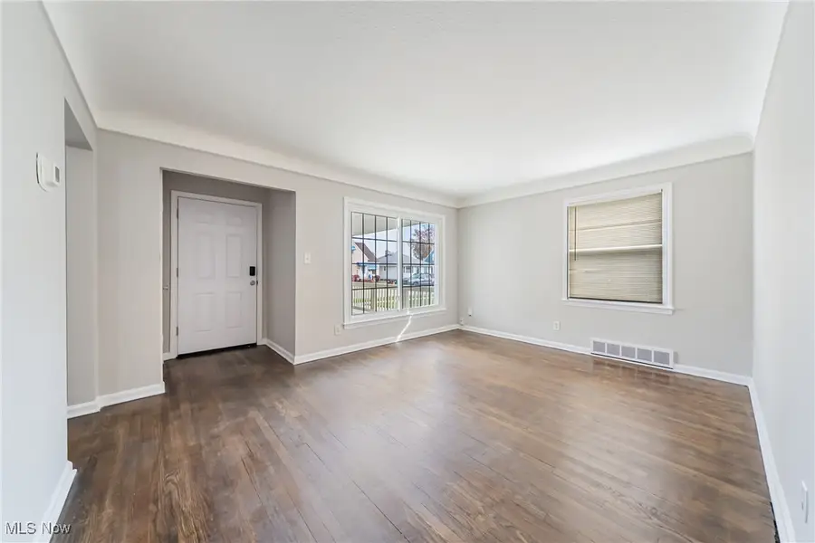 1207 Parkleigh Drive, Parma, OH 44134 - Image #3