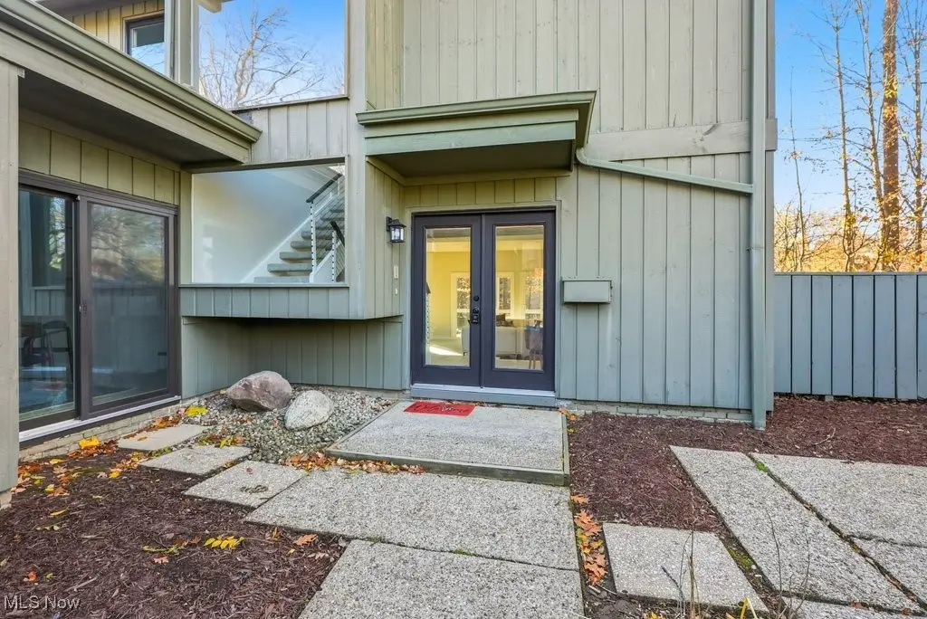 702-22 Fairington Drive, Aurora, OH 44202 - Image #1