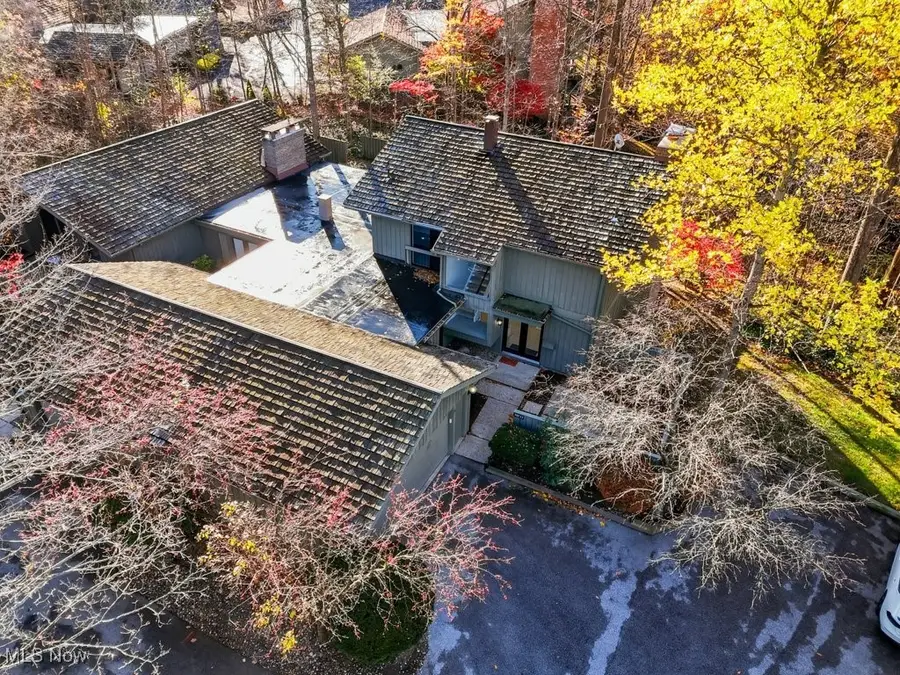 702-22 Fairington Drive, Aurora, OH 44202 - Image #3