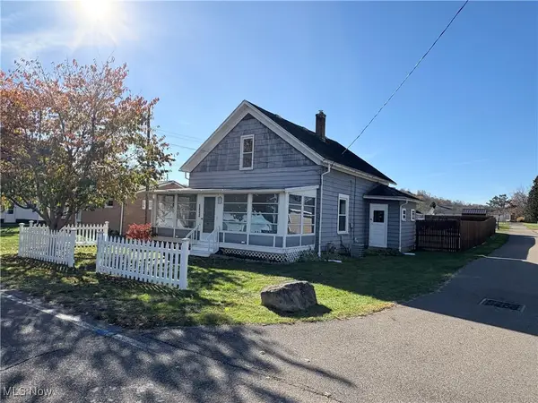 9389 Maple Se Avenue, East Sparta, OH 44626