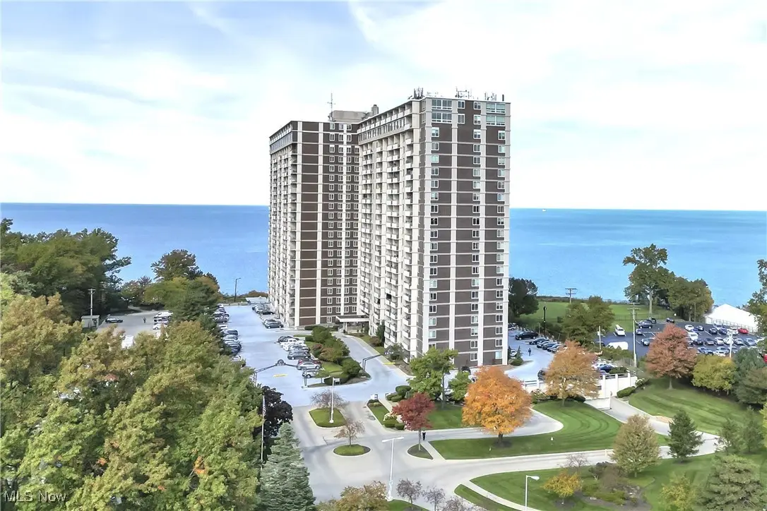 12900 Lake Avenue #1518, Lakewood, OH 44107 - Image #1