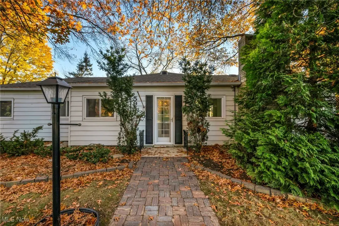 5951 Rockport Lane, Fairview Park, OH 44126 - Image #1