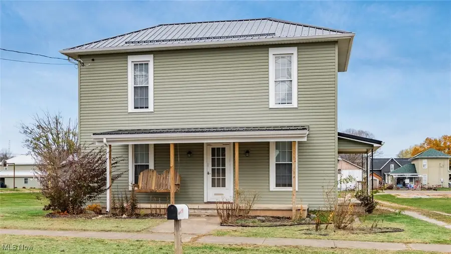 126 W 3rd Street, Frazeysburg, OH 43822 - Image #2
