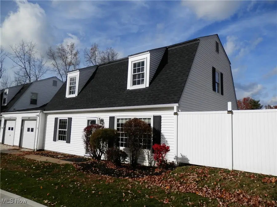 8080 Harbor Creek Drive #1103, Mentor On The Lake, OH 44060 - Image #2