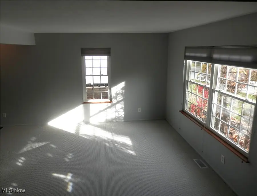 8080 Harbor Creek Drive #1103, Mentor On The Lake, OH 44060 - Image #3