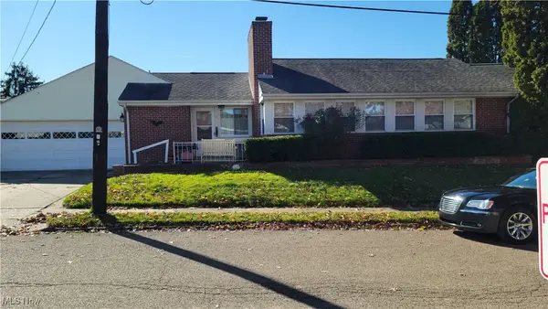 210 High Street, Crooksville, OH 43731