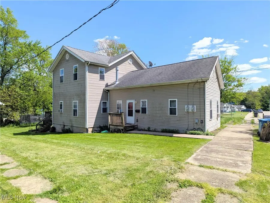 1104 4th Sw Street, Massillon, OH 44647 - Image #2