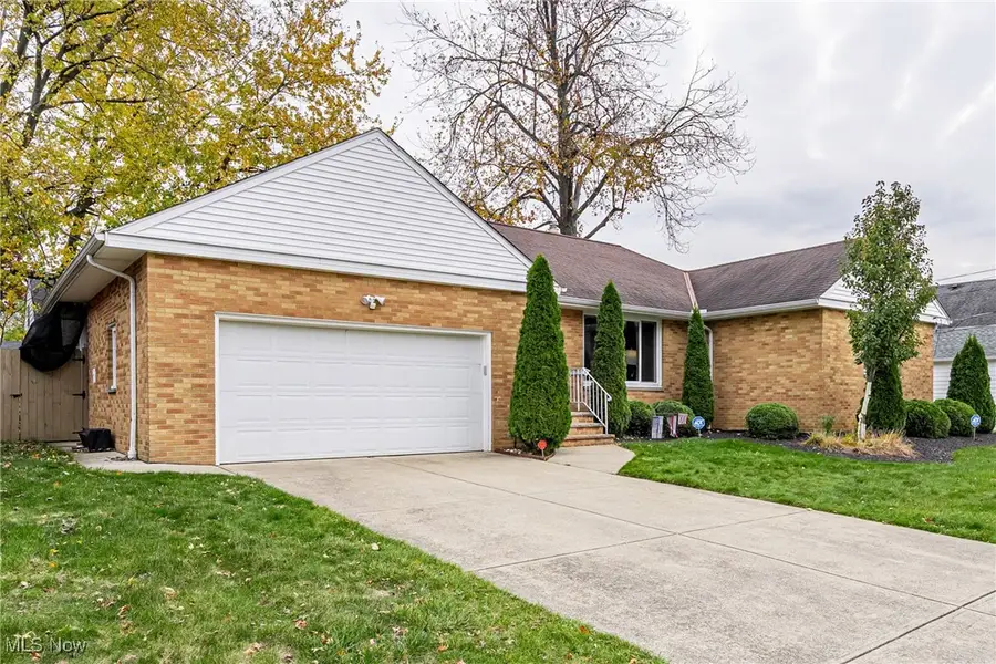 321 E 243rd Street, Euclid, OH 44123 - Image #3