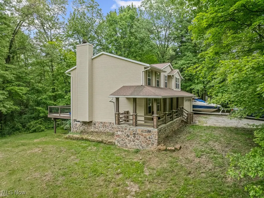 13109 Edison Ne Street, Alliance, OH 44601 - Image #2