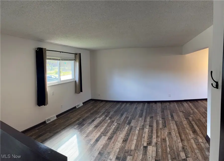 994 Ellsworth Drive, Akron, OH 44313 - Image #3