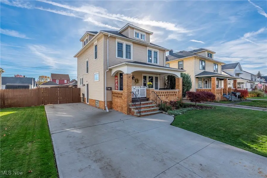 2338 E 31st Street, Lorain, OH 44055 - Image #2