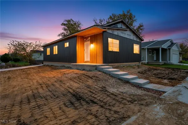 455 S Van Buren Avenue, Barberton, OH 44203