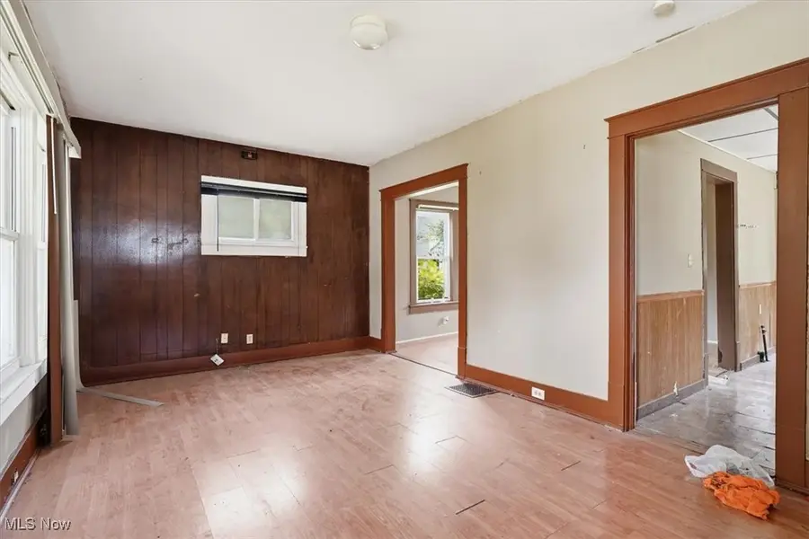 1036 Lexington Avenue, Akron, OH 44310 - Image #3