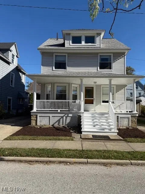 1504 Olivewood Avenue, Lakewood, OH 44107