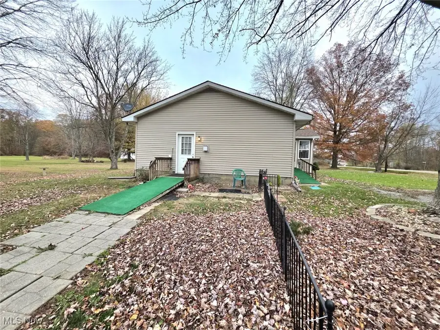 887 State Route 534 Nw, Newton Falls, OH 44444 - Image #3