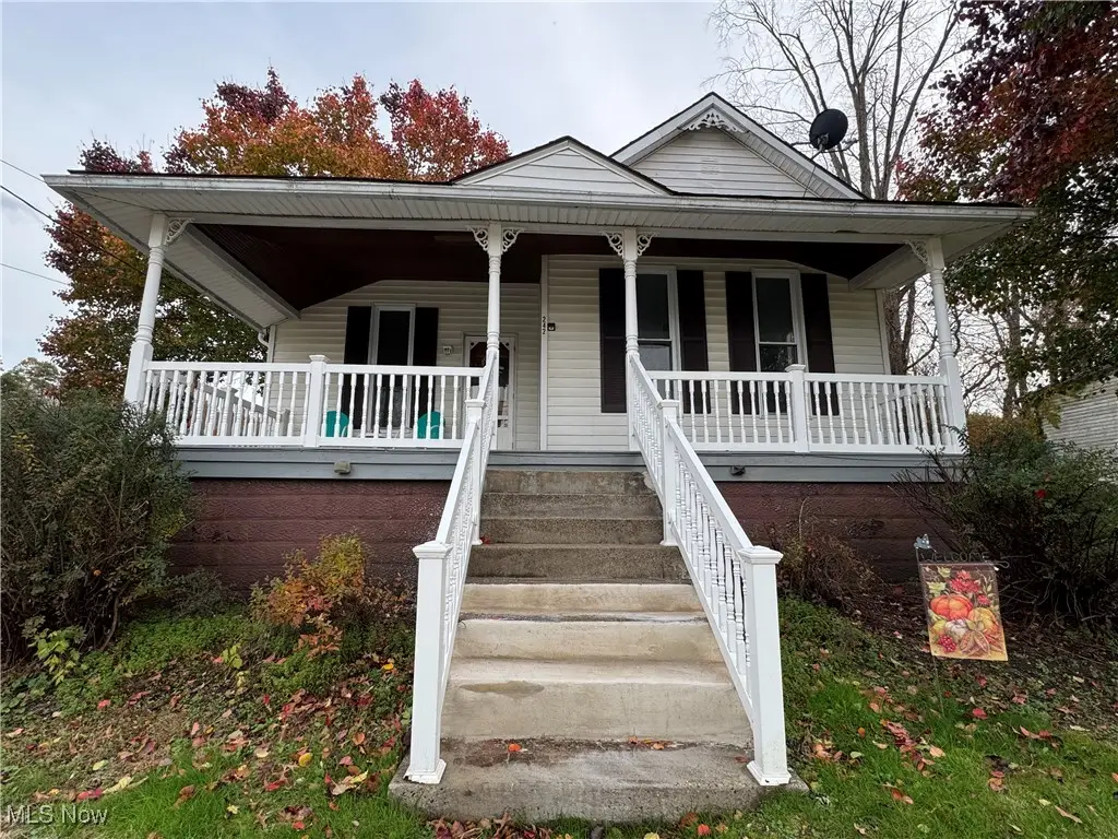 242 Smith Avenue, Quaker City, OH 43773 - Image #1