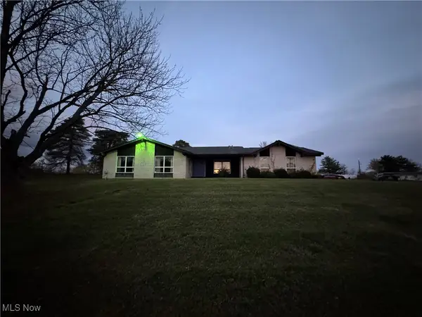 67831 Hill N Dale Drive, St Clairsville, OH 43950