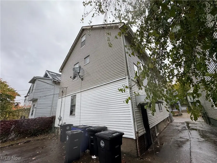 614 E 97th Street, Cleveland, OH 44108 - Image #3