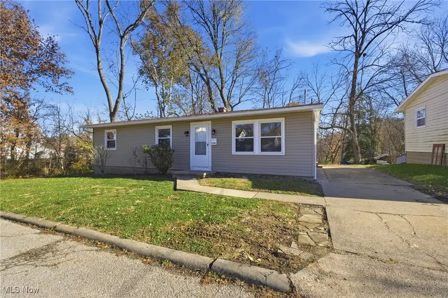 512 Maple Street #A, Parkersburg, WV 26101 - Image #2