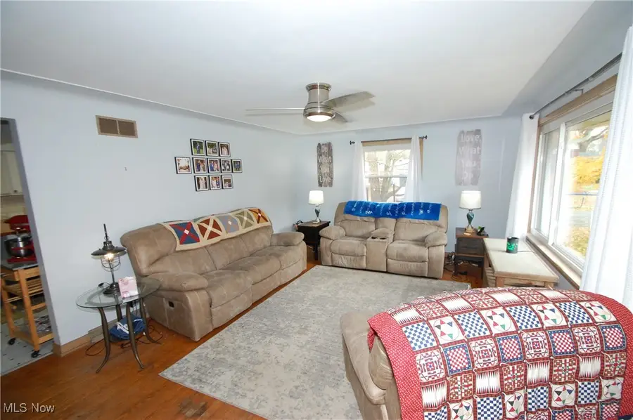 4264 Woodleigh Lane, Austintown, OH 44511 - Image #2