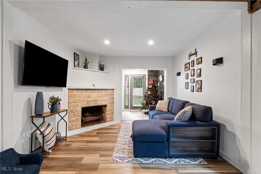 2065 Annetta Avenue, Akron, OH 44313 - Image #3