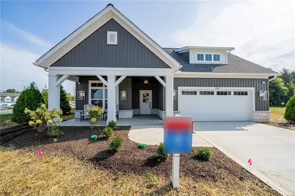 5302 Charlotte's Way #SL33, Sheffield Village, OH 44035