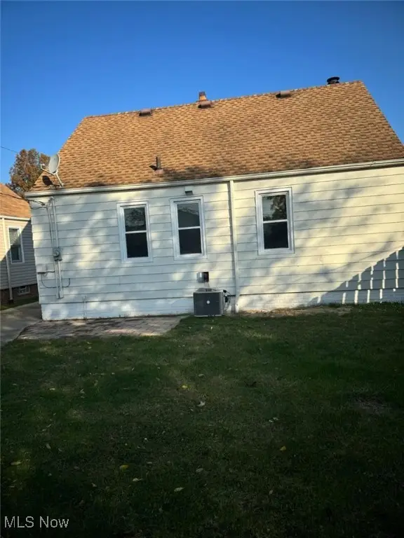 13116 Oak Park Boulevard, Garfield Heights, OH 44125 - Image #2