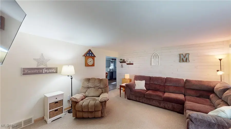 839 Edenridge Drive, Youngstown, OH 44512 - Image #3