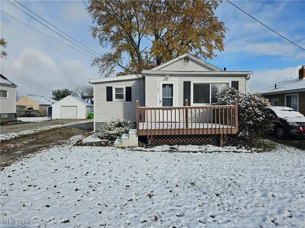 1081 Stratford Street, Barberton, OH 44203