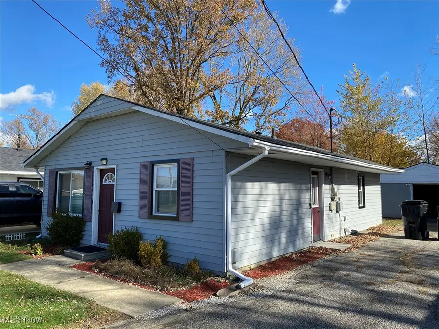 525 Bon Air Avenue, Elyria, OH 44035 - Image #2