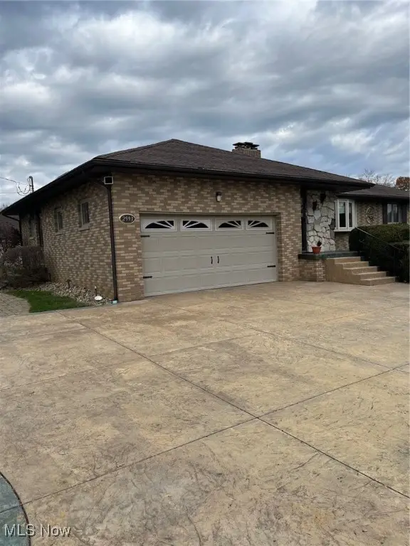 2993 Oak Street, Norton, OH 44203 - Image #3