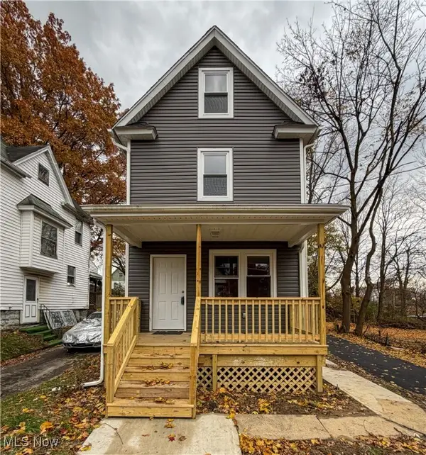 1049 Mercer, Youngstown, OH 44502