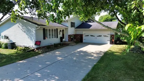 22211 County Road 124, West Lafayette, OH 43845