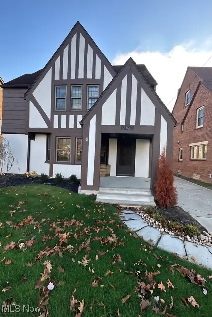 3790 Bushnell Road, University Heights, OH 44118