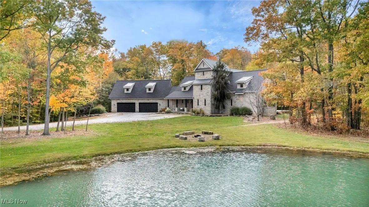 7184 Neff Road, Valley City, OH 44280 - Image #1