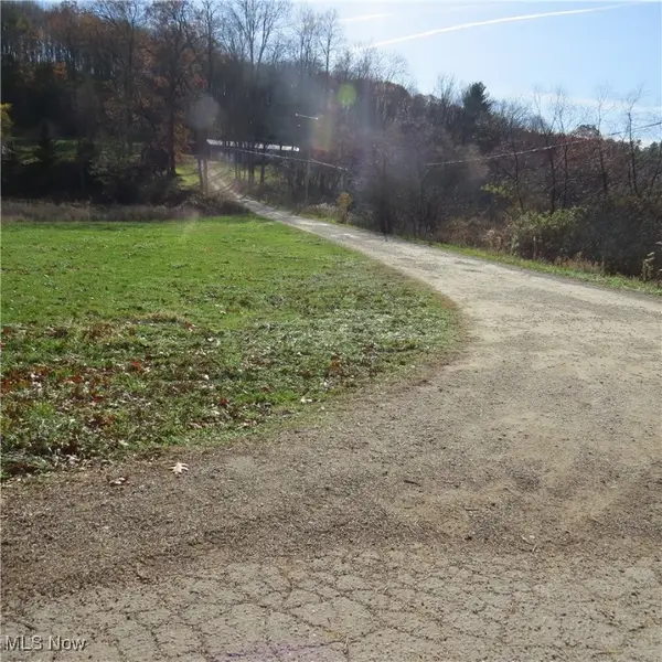 1121 Center Sw Street, Carrollton, OH 44615