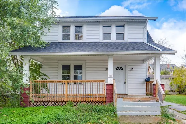 813 Bedford Nw Avenue, Canton, OH 44708