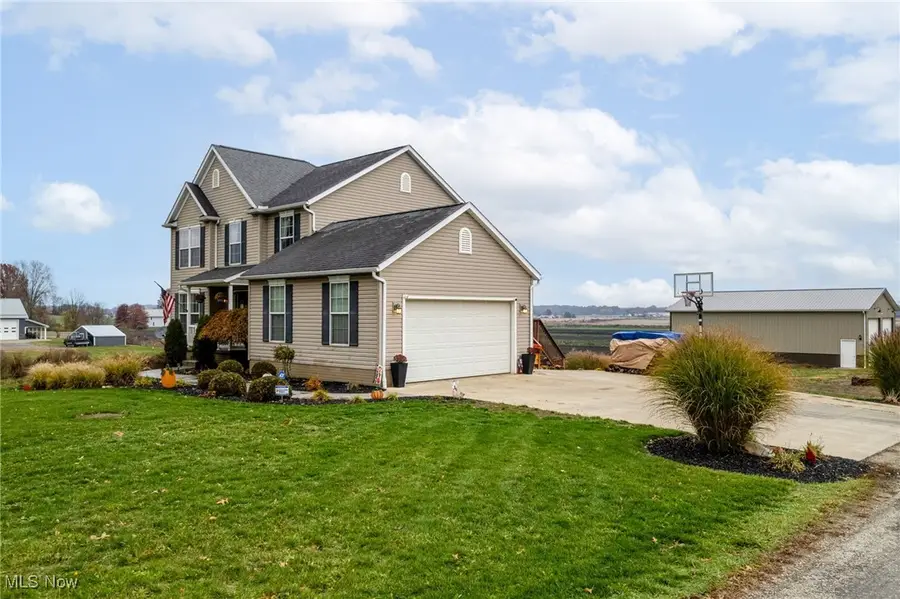 13014 Duquette Ne Avenue, Hartville, OH 44632 - Image #3