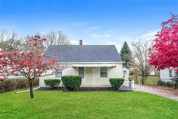 2806 33rd Ne Street, Canton, OH 44705