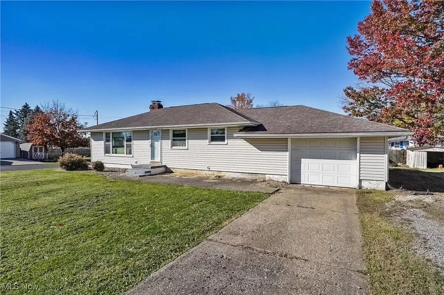 123 26th Nw Street, Massillon, OH 44647 - Image #2