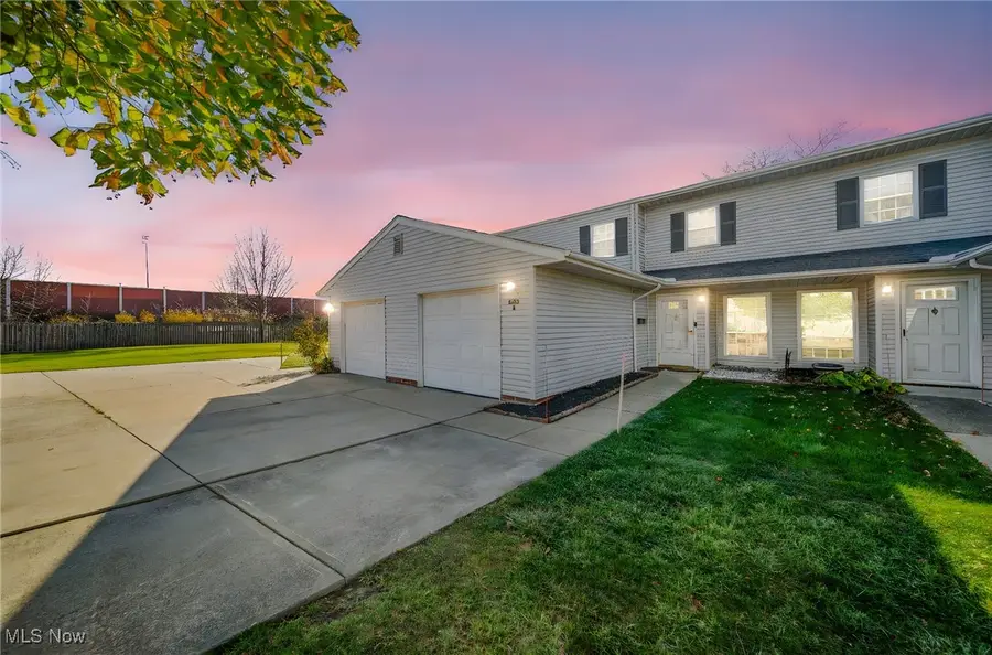 6896 Stratford Circle #B, Mentor, OH 44060 - Image #3