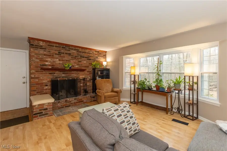 7000 Carriage Hill Drive #203, Brecksville, OH 44141 - Image #3