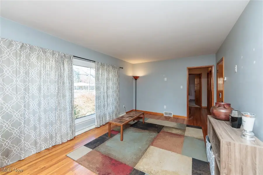 3801 Baird Road, Stow, OH 44224 - Image #2