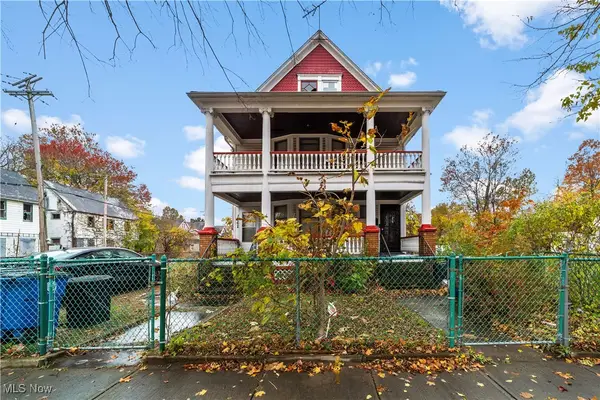 1162 E 74th Street, Cleveland, OH 44103