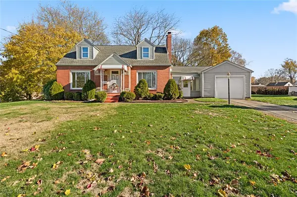 2638 S Graham Circle, Akron, OH 44312