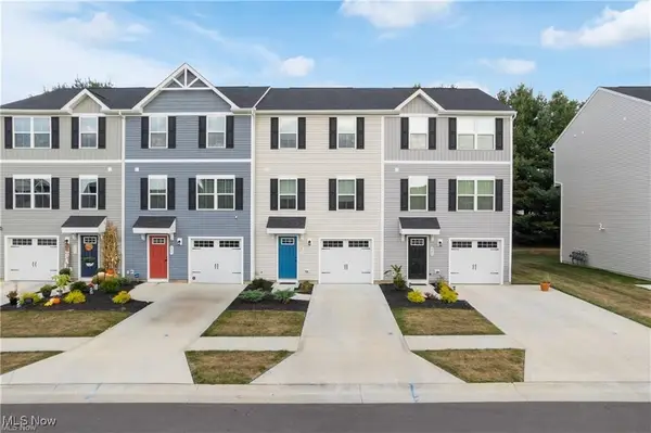 251 Slate Ridge Drive, Barberton, OH 44203