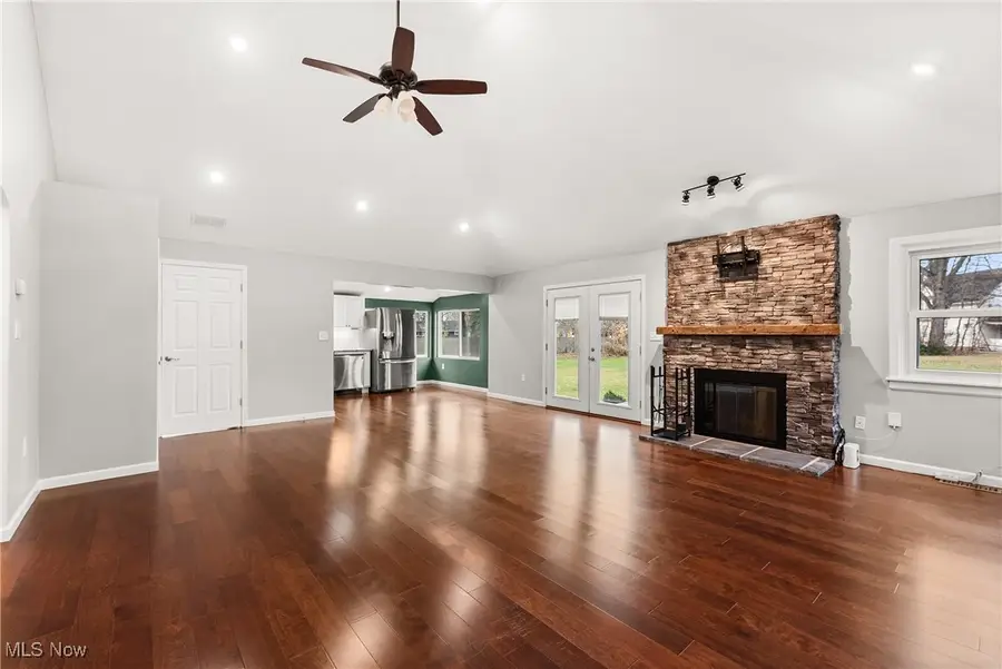 22247 Mastick Road, Fairview Park, OH 44126 - Image #2