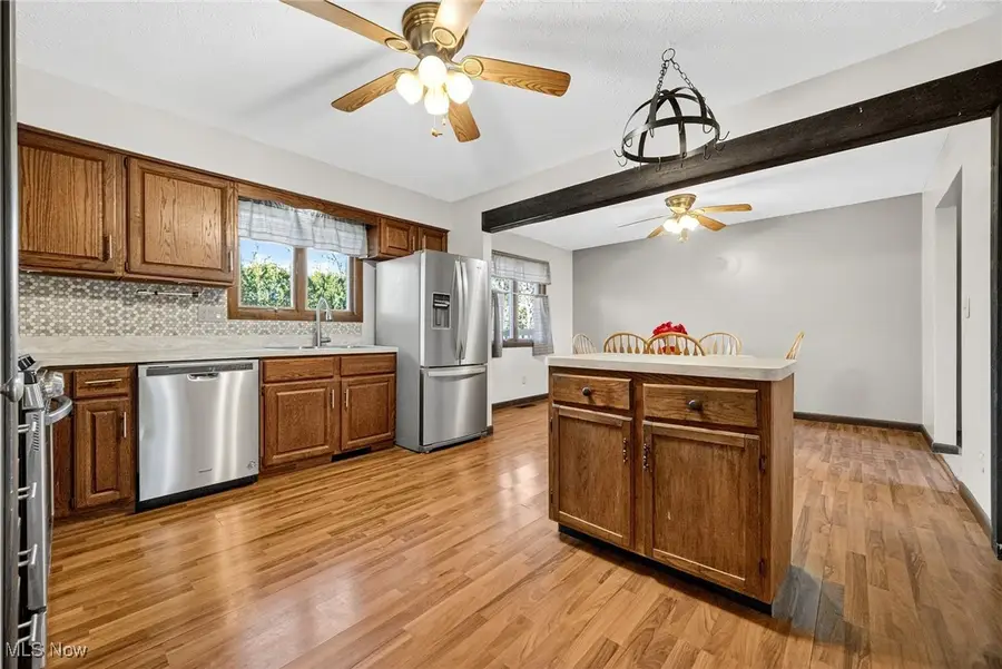 646 Dunny Avenue, Sheffield Lake, OH 44054 - Image #2