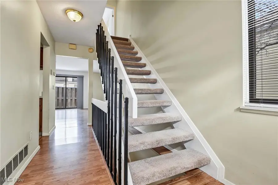 5544 Beach Court, Parma, OH 44134 - Image #2