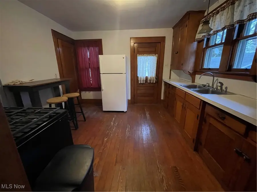 466 W Maryland Avenue, Sebring, OH 44672 - Image #3